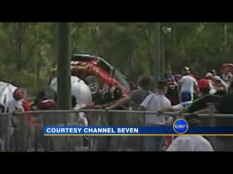 MINI Challenge crash @ Ipswich 300 - pt1