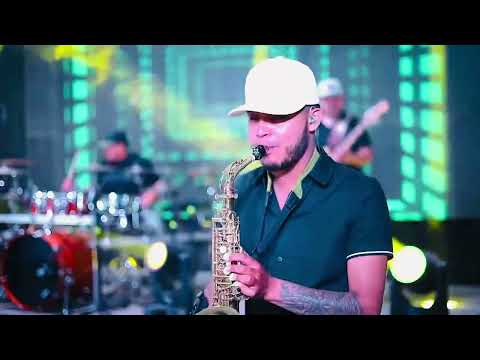 La Tetona- Conjunto Tempestad