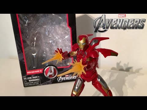 Marvel Legends Studios First 10 Years Iron Man Mark VII Figure Review