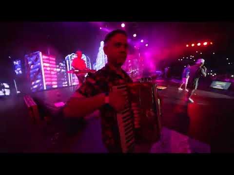 ke personaje y Claudio el sabanero