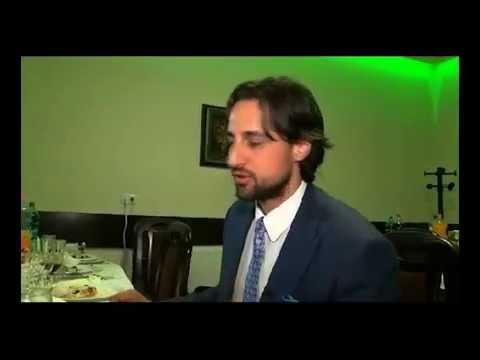 Denis Stefan danseaza pe sub masa, la Nunti de Poveste