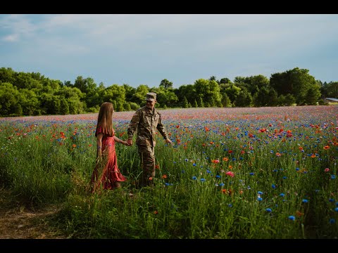Poppy Field + Lake Michigan Military Couples Session