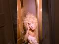 Why Vince Neil Missed His Interview—Mötley Crüe Style