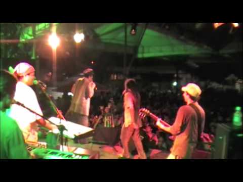 Don Carlos e Ponto de Equilíbrio - Stay Alive [Ao Vivo]