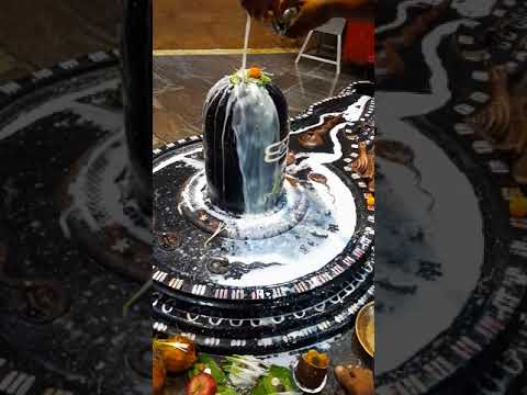 Shivling Abhishek