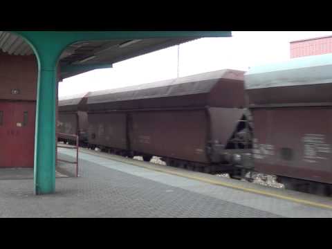 Průjezd ČD Cargo Bobiny s nákladem stanici Pardubice hl.n., 11.2.2013