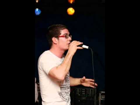 Maximnoise- Während die Welt sich dreht