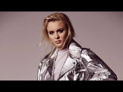 Clean Bandit feat. Zara Larsson - Symphony (ANG Bootleg)