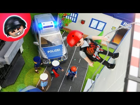 Kevin bricht 4x aus dem Gefängnis aus! Playmobil Polizei Film - KARLCHEN KNACK #144