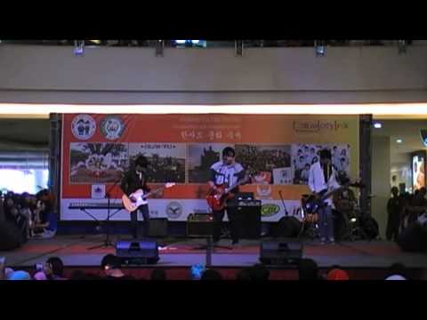 Aquamarine - In My Head (CNBLUE Cover) + HeartBreaker (G-Dragon cover)