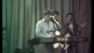 The RAGGED EDGE BAND - Runnin' with the Wind (Eddie Rabbitt cover) 1987 Morgantown, KY