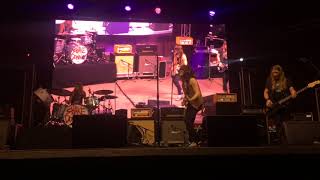 Tyler Bryant &amp; The Shakedown- House On Fire- Dallas 2018