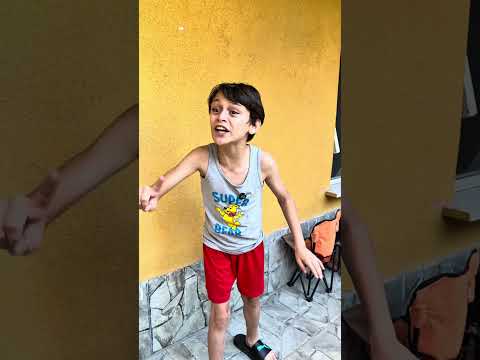 Dondurma kabının içerisinden kedi çıktı #shortsvideo