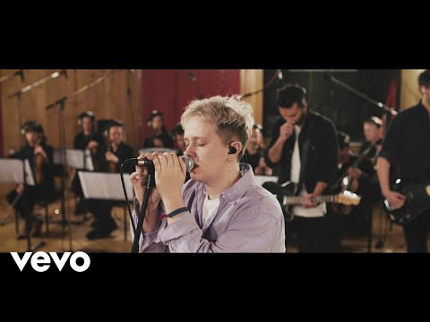 Nothing But Thieves - Broken Machine (Live for 
