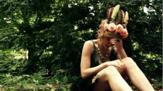 Hannah Schneider / Me vs. I / Competition Winner