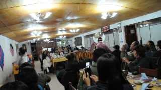 preview picture of video 'Música típica Andina em restaurante em Chivay'