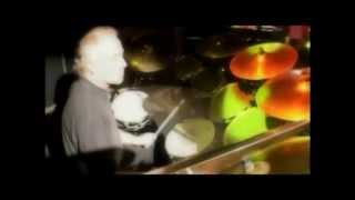 Download lagu Marillion - Quartz (Traducción al español) mp3