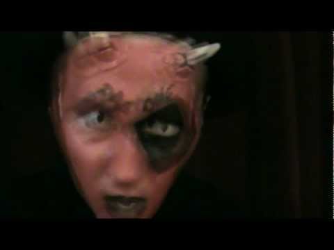 "Horror flick" Acmac, Dae One, Peshi Loak