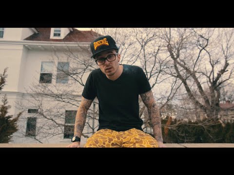 Chris Webby - #FeelTheBern (Freeverse Series Ep. 5)