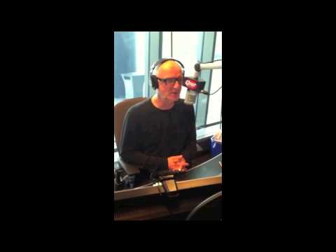 Kim Mitchell plays Every Second Counts