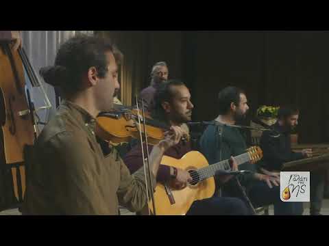 «Ψεύτισε πλέον ο ντουνιάς» από τη [[#Λαϊκή Ορχήστρα Σάμου#]] (2022). Παρουσιάστηκε στην εκπομπή «Το αλάτι της γης» της Ε.Ρ.Τ.1.&nbsp;