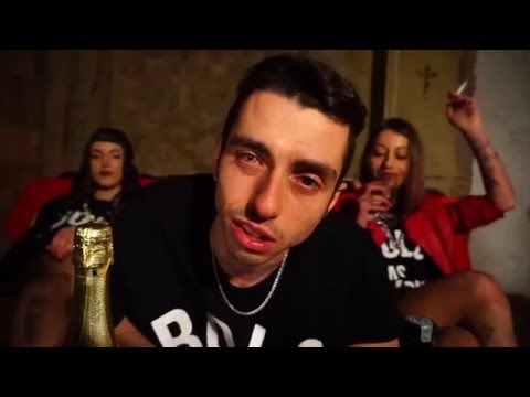 MAO -   Jack Makkia VS Maks Bunny