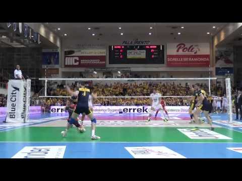 Gara 4 Semifinale Modena Trento. Prima del match, ultimo punto e festa finale