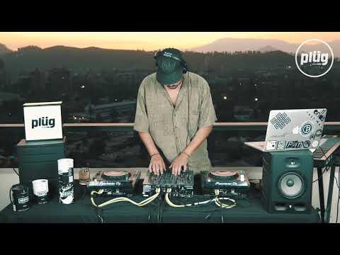 klubforward.org - Plüg presents: Andrescu - Rooftop Session Santiago de Chile