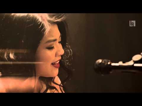 Olivia Dawn - Lions - Berklee Valencia Studio Recording - YouTube