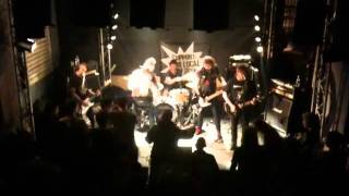 I'd rather be part of the dying bung.... live toulouse 27.02.2011 .MOV