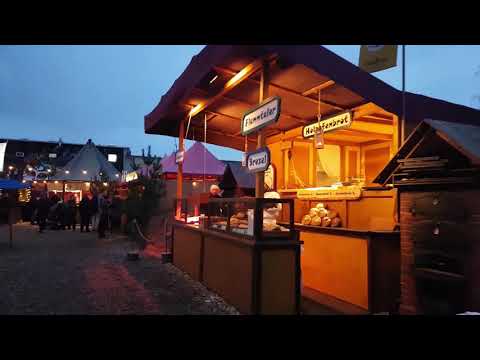 Historischer Weihnachtsmarkt auf dem RAW Gelände