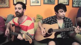 Milagres - Glowing Mouth (live acoustic on Big Ugly Yellow Couch