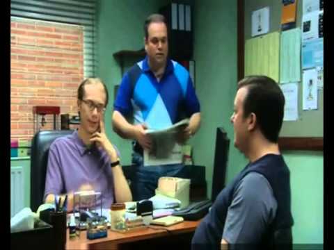 EXTRAS Bloopers: Ricky Gervais & Barry - Did You Glug It?