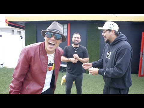 JOVANI experimenta TRUCOS DE MÁGIA (procede por volar en cantos)