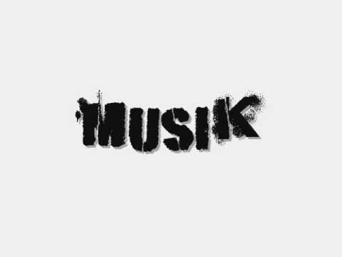 R.E.A.L Smok - 02. Musik ( MIXTAPE '09 )