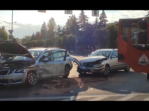 Zderzenie aut na skrzyżowaniu w Tarnobrzegu (12.06.2022 r.) – Tygodnik Nadwiślański