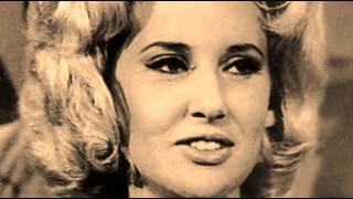 (He&#39;s Just) An Old Love Turned Memory - Tammy Wynette
