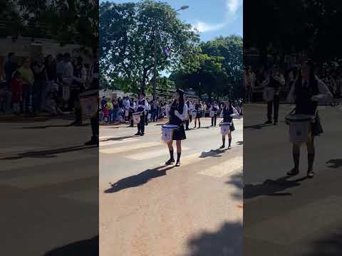 desfile estudiantil escuela San Francisco de Asís de la paloma kanindeyu Paraguay
