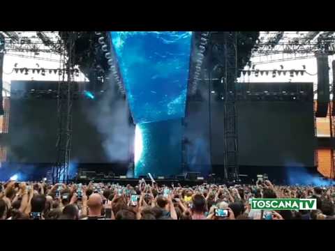 2017-07-15 FIRENZE - GRANDE ATTESA PER TIZIANO FERRO