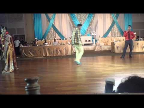 Alain & Sinthu wedding: Guy-girl dance