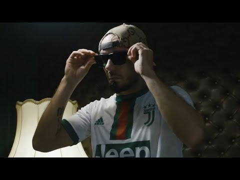 Capital Bra - Free Palestine (Musikvideo)