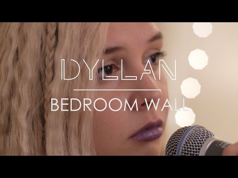 DYLLAN - BEDROOM WALL