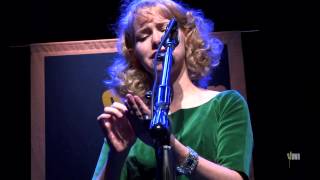 Nellie McKay - medley from "Silent Spring" (eTown webisode #355)