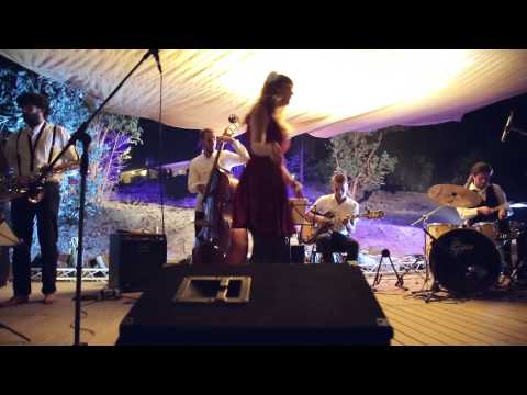 Stomping at Six feat Federico Pascucci live at Andanças - Alright, Ok