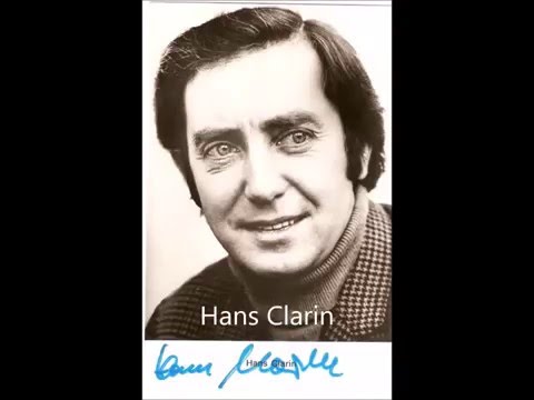 Hans Clarin singt und lacht: "Mausi, süß warst du heute Nacht"