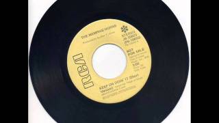 THE MEMPHIS HORNS- Keep on doin' it (short version).wmv