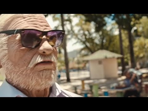 Vovô Capoeira, Parkour, Kung Fu e Mortal - Old Man Pranks COMPILATION