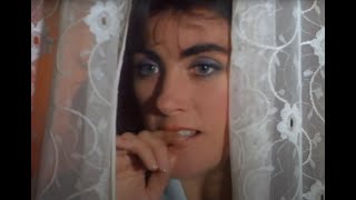 Musik-Video-Miniaturansicht zu Self Control Songtext von Laura Branigan