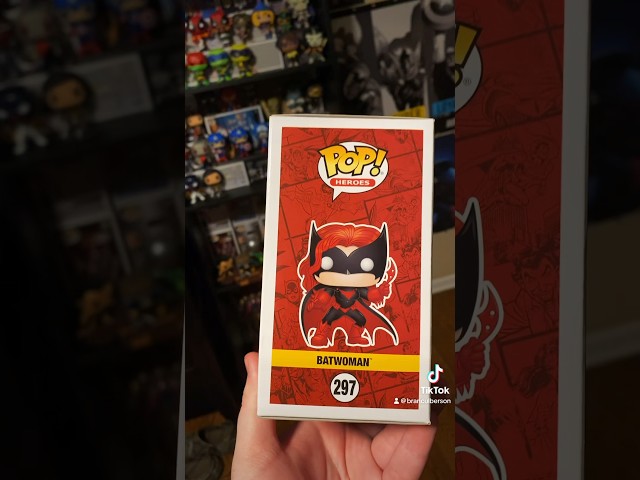 Vídeo relacionado con Funko Batwoman Pop! - Figura de Vinilo para televisión (9 cm), diseño de Batwoman