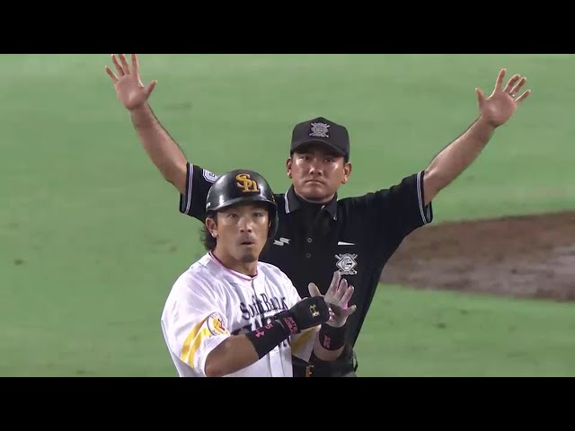 延長12回裏 ホークス・松田がバックスクリーンへ大飛球...オーバーフェンスか!?  2014/6/1 H-S